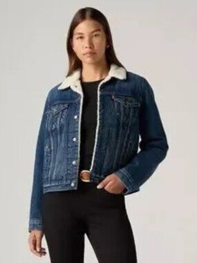 LEVI’S ORIGINAL SHERPA TRUCKER JACKET Denim Size Small in Dark Wash